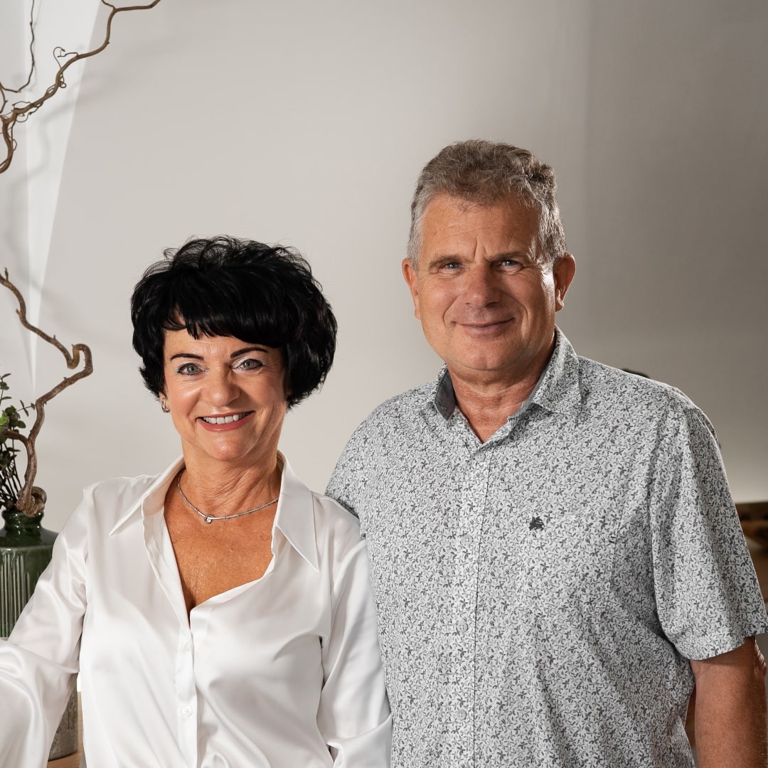 PaedDr. Alena Molíková a Jiří Molík PaedDr. Alena Molíková a Jiří Molík